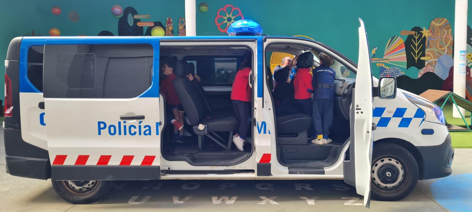 Policía Municipal en Infantil