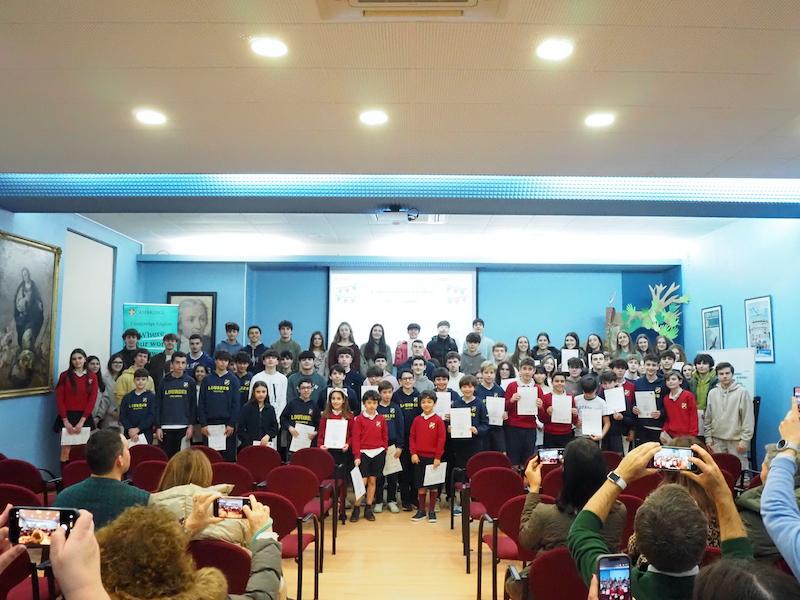 Entrega de títulos de Cambridge